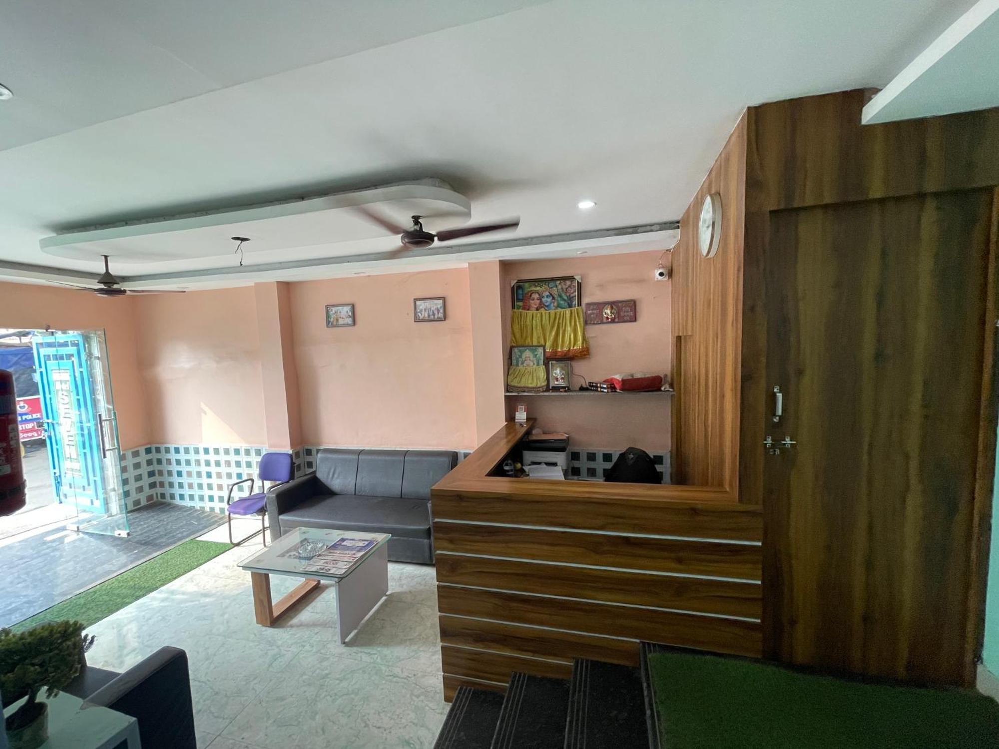 Hotel Seven Inn By Seven Group Puri Buitenkant foto