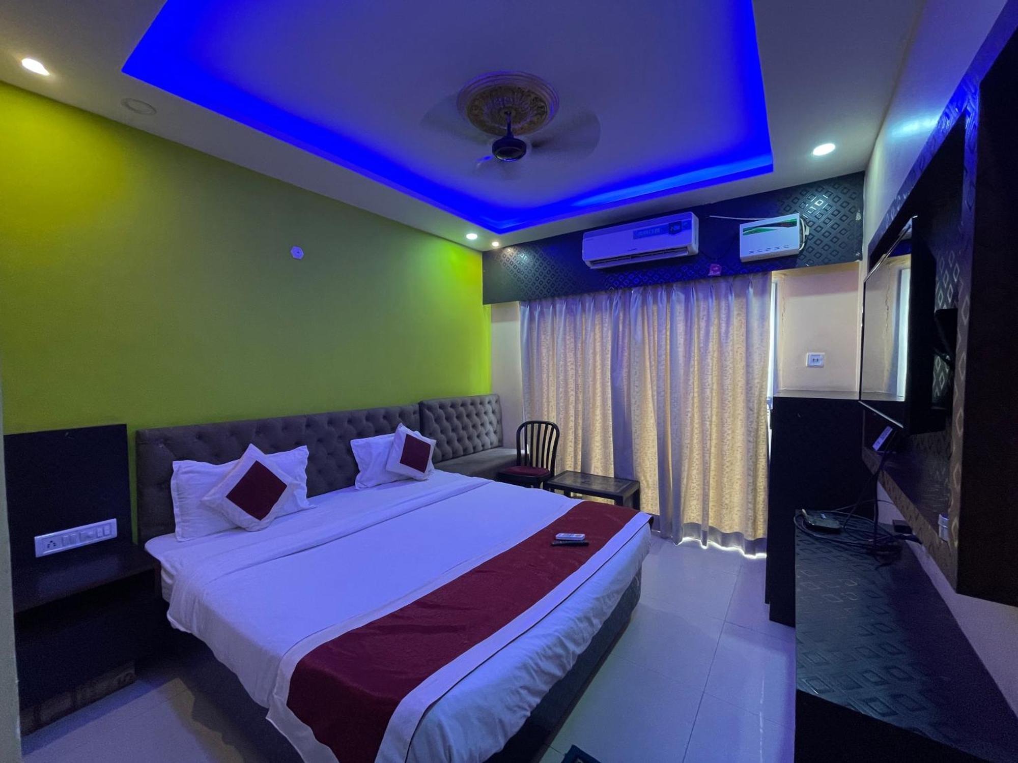 Hotel Seven Inn By Seven Group Puri Buitenkant foto