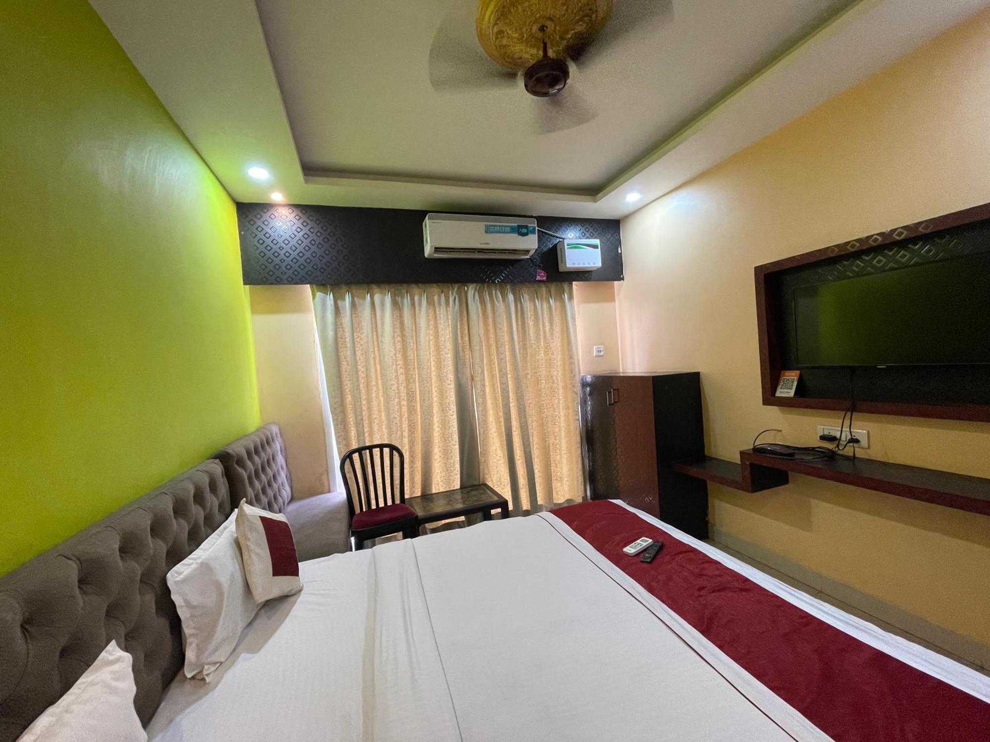 Hotel Seven Inn By Seven Group Puri Buitenkant foto